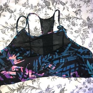 Women’s Gapfit sports bra